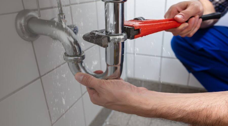 Professional Leak Detection services in Oral, SD